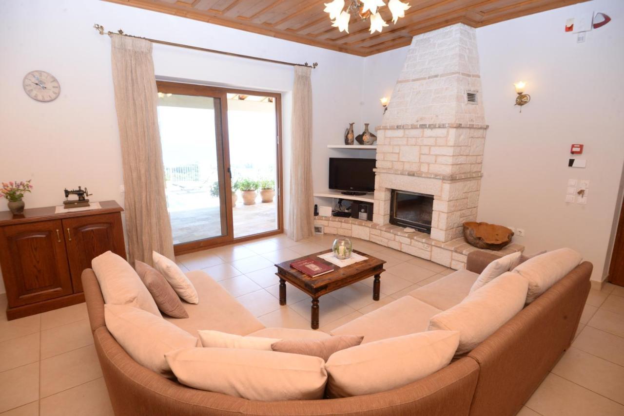Villa Melanthi Kassiopi Corfu Extérieur photo